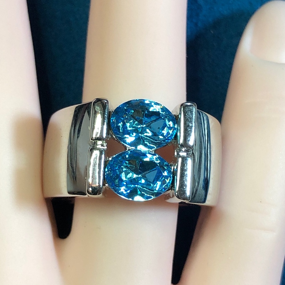 Silver Swiss Blue Crystal Ring Big Statement Camille Lucie France sz 7.5 L